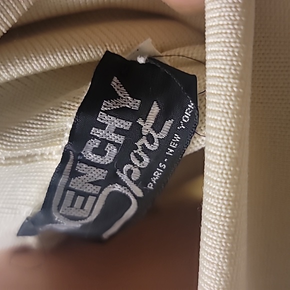 Vintage Givenchy Sport pullover - Picture 4 of 5